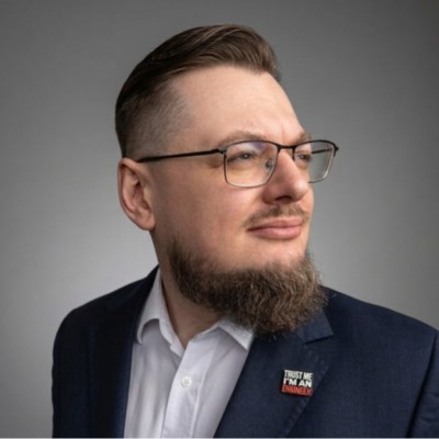 Dawid Adamski, architekt IT i właściciel RedPulse Innovations